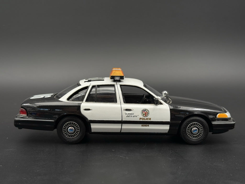 1/24 25 Scale Model Amber Chrome Streethawk Lightbar Police 2464AChrome8