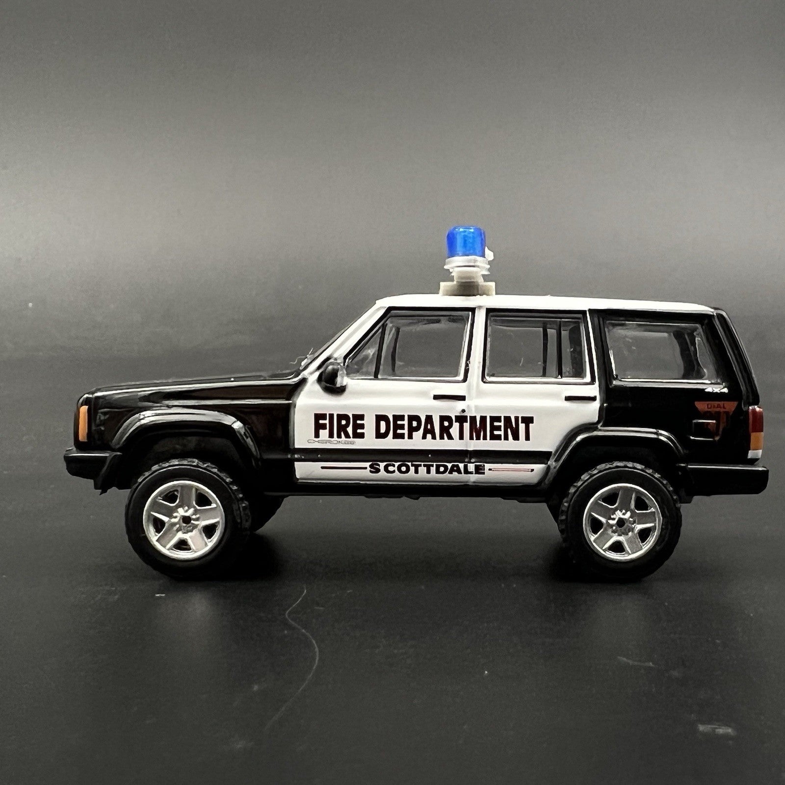 2 Pack 1/64 Blue Mars Skybolt Beacon Lightbar Siren Speaker Police Sheriff6
