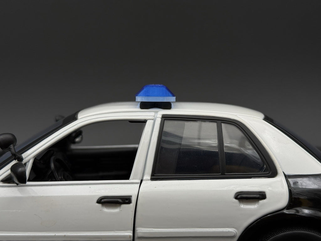 1/18 Scale Model Blue Code 3 Excalibur Lightbar Police 1862B5
