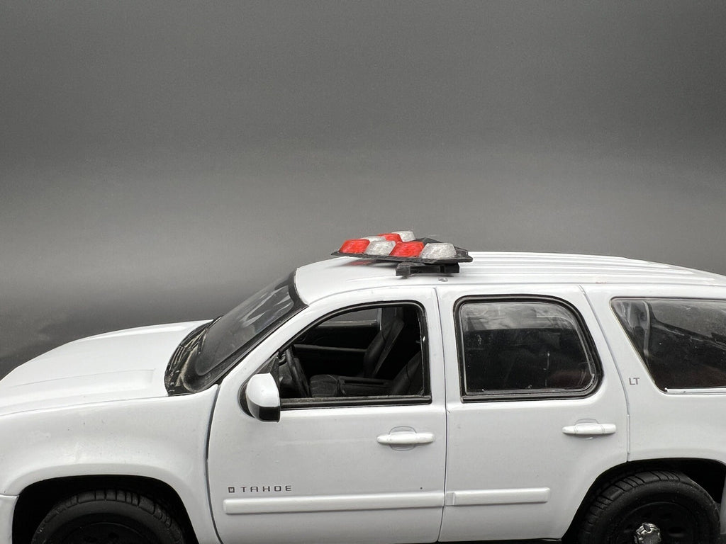 1/24 25 27 LED Ready NYPD Red Federal Signal Vision SLR Lightbar Police Car5