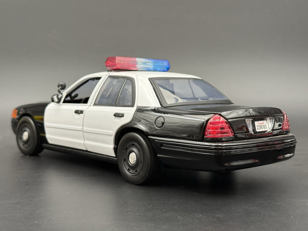 4 Pack 1/18 Scale Model 2003 Steel Wheel For Motormax Crown Victoria Police 18668