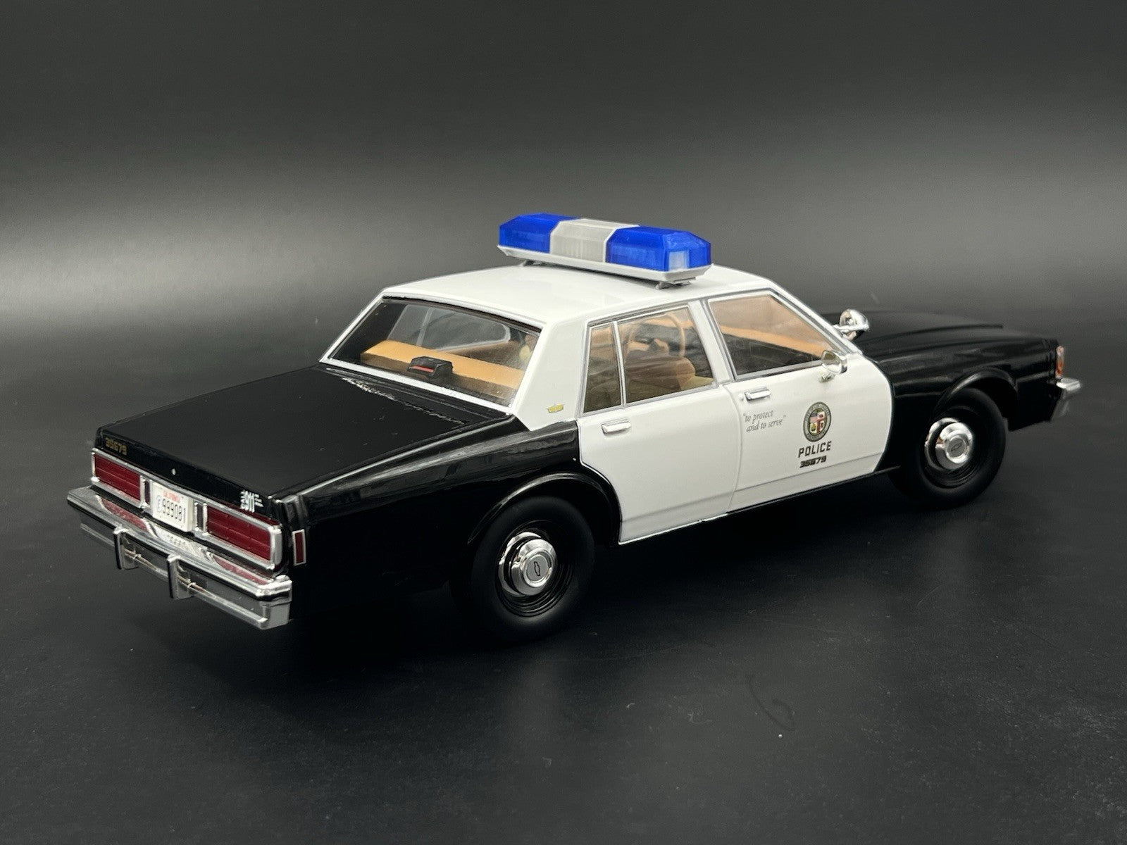 1/18 Blue Smith Wesson 8780 8880 8980 Lightbar Police Sheriff Fire12