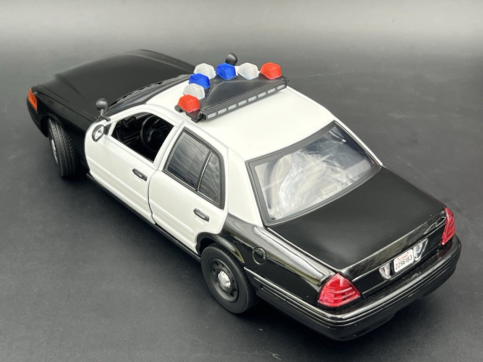 1/18 LED Ready Blue Red Federal Signal Vector Vision Lightbar Police Car LVMPD7