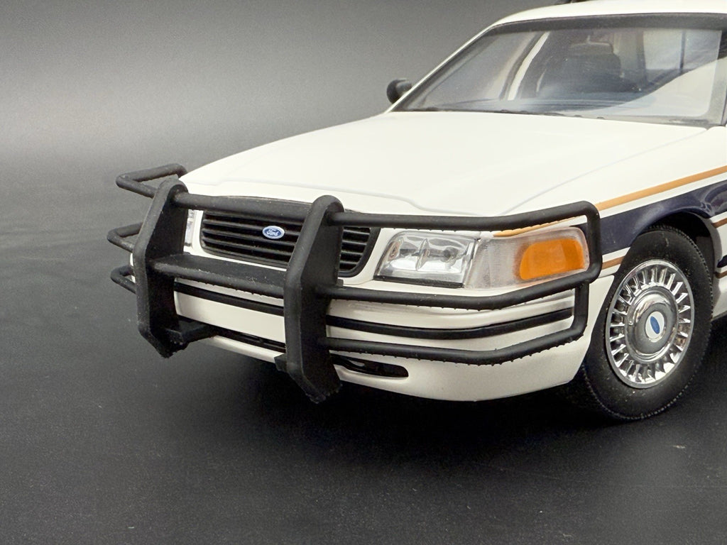 1/18 Scale Model Go Rhino Wrap Around Push Bumper Pushbar Crown Vic Police 18513