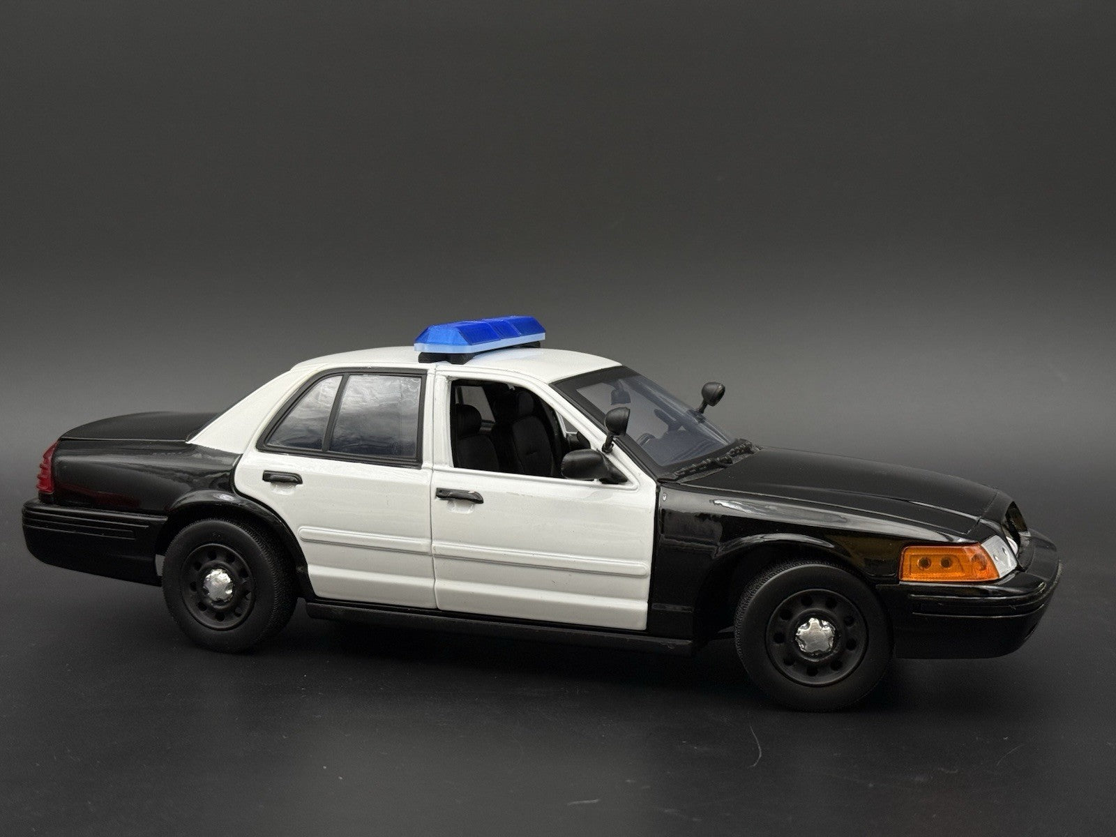 1/18 Scale Model Blue Code 3 Excalibur Lightbar Police 1862B11