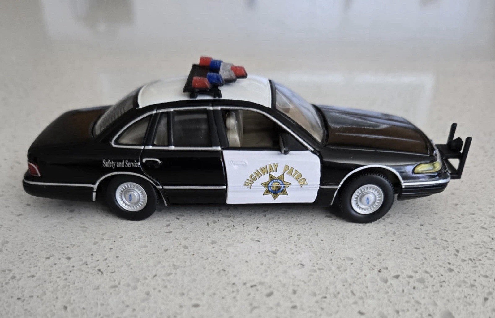 1/43 CHP Style Push Bumper Pushbar Crown Vic California Highway Patrol2