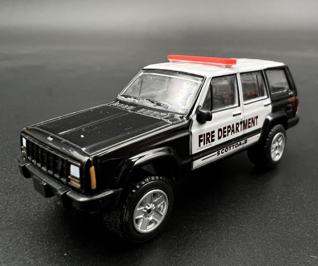 2 Pack 1/64 Red LED Style Narrow Lightbar Greenlight Fire EMS Ambulance SUV5