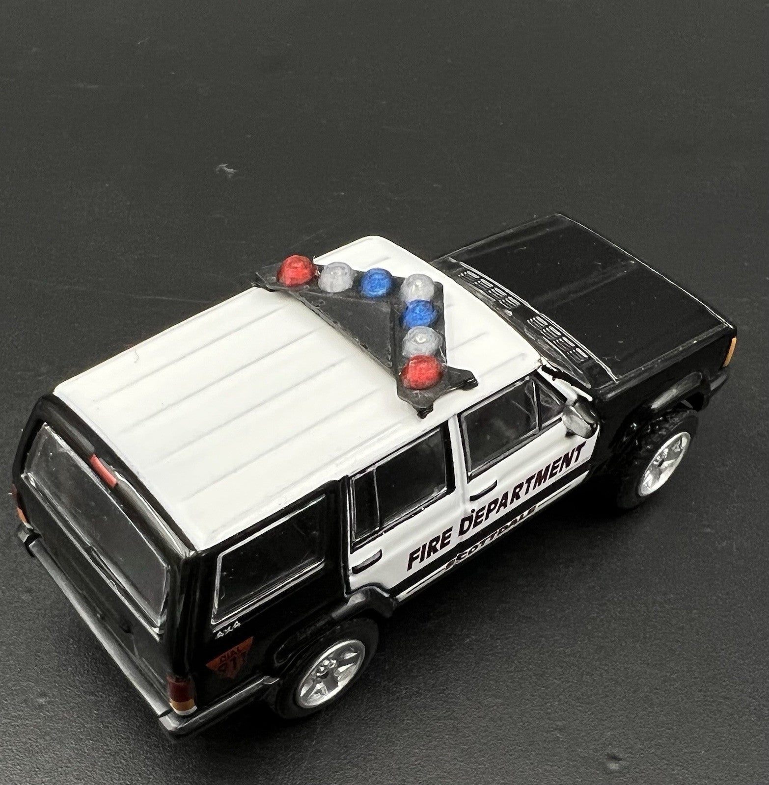 2 Pack 1/64 LVMPD Blue Red Federal Signal Vision SLR Lightbar Police Car5