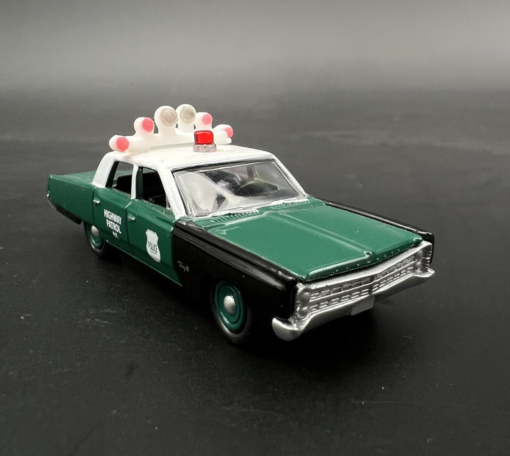 1/64 NYPD Highway Patrol (Down) Vintage High Riser Lightbar New York Police15