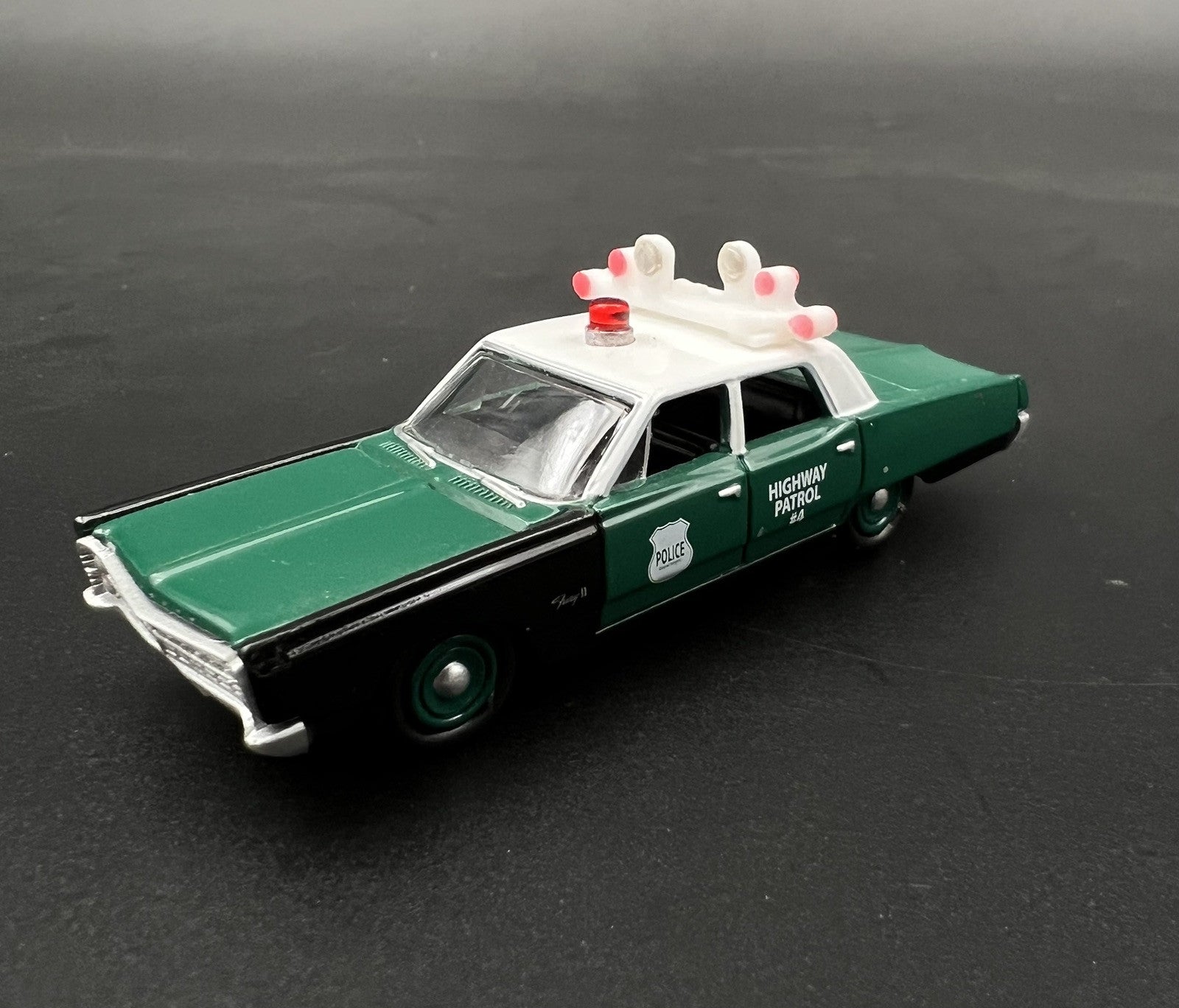 1/64 NYPD Highway Patrol (Down) Vintage High Riser Lightbar New York Police20