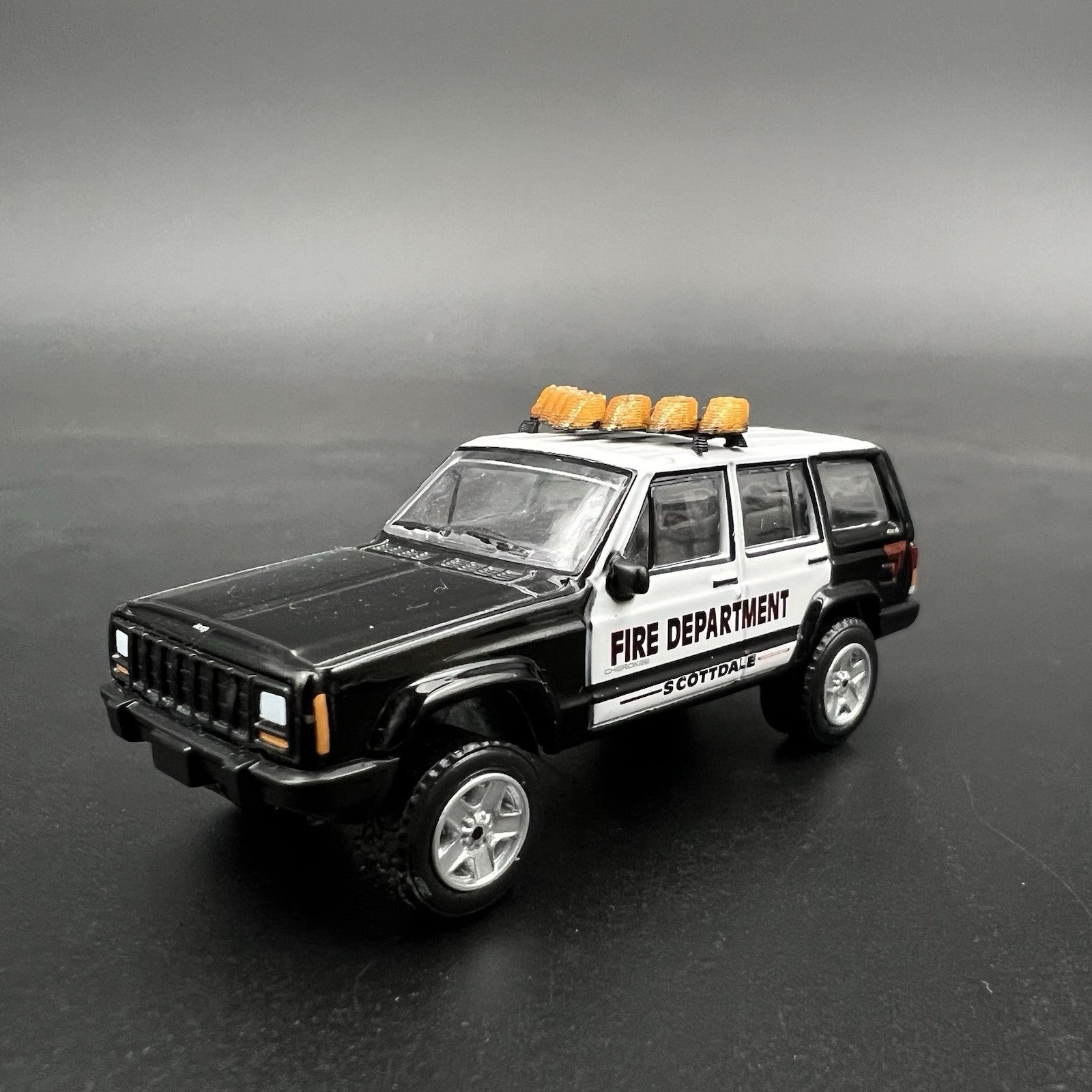 2 Pack 1/64 Vector Vision Amber Yellow Lightbar Tow Work Truck Construction14