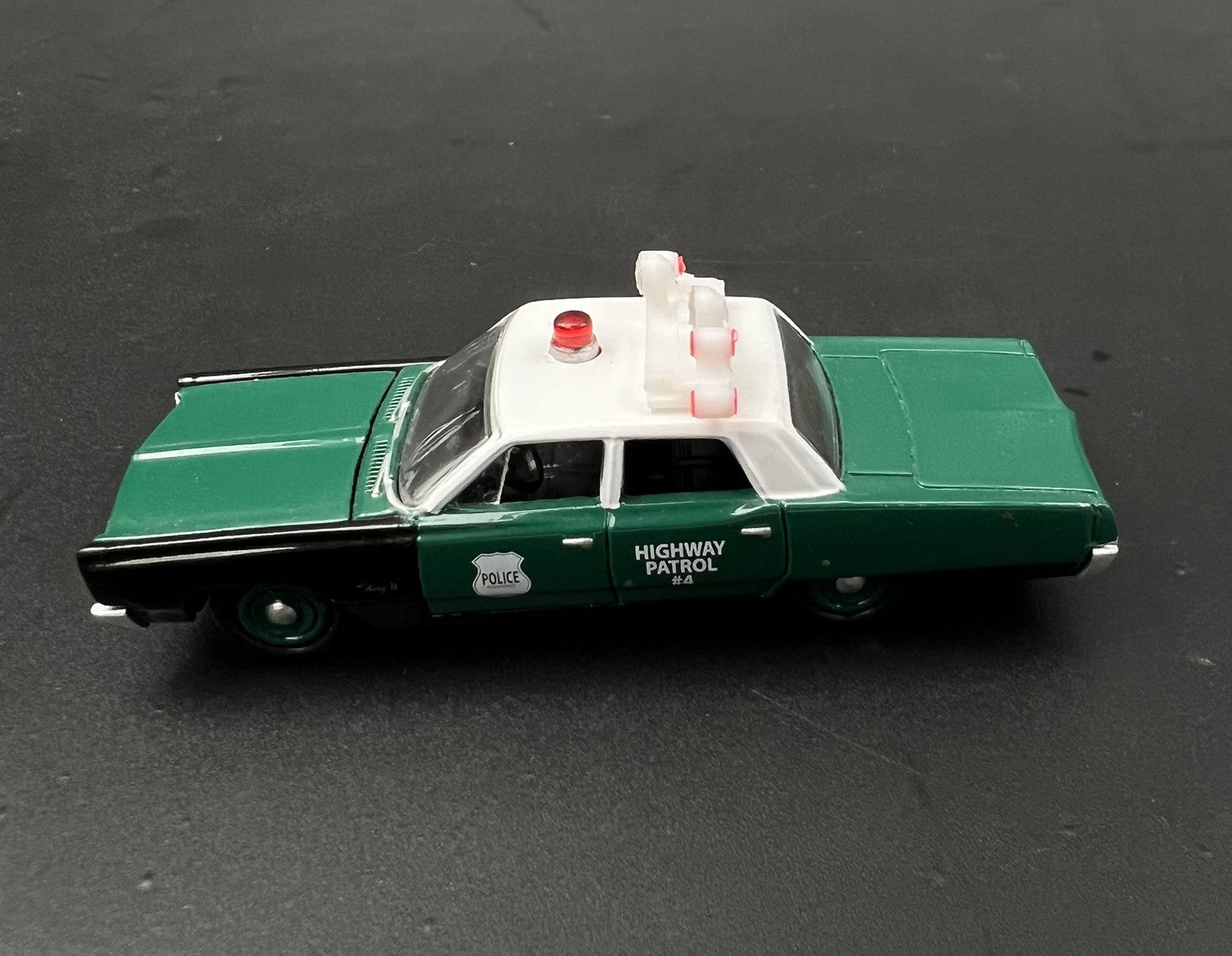 1/64 NYPD Highway Patrol (Down) Vintage High Riser Lightbar New York Police19